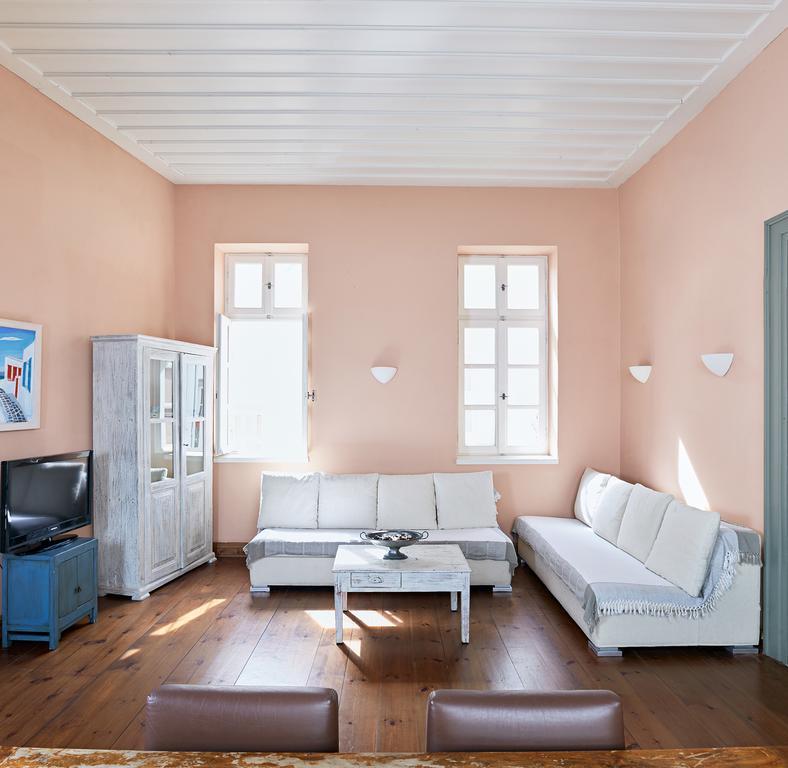 Guesthouse Lila Ermoupoli Luaran gambar